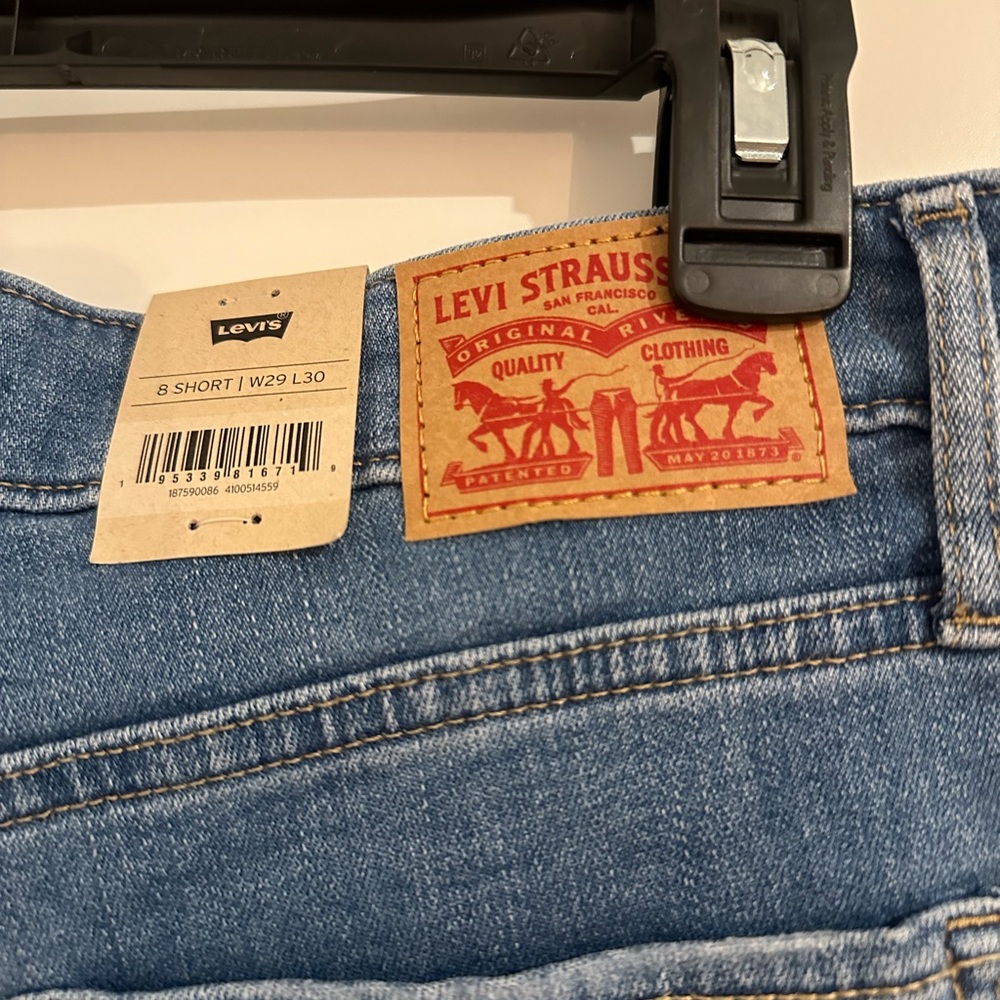 Levi Strauss High Rise Boot Cut Jeans NWT - Picture 3 of 6